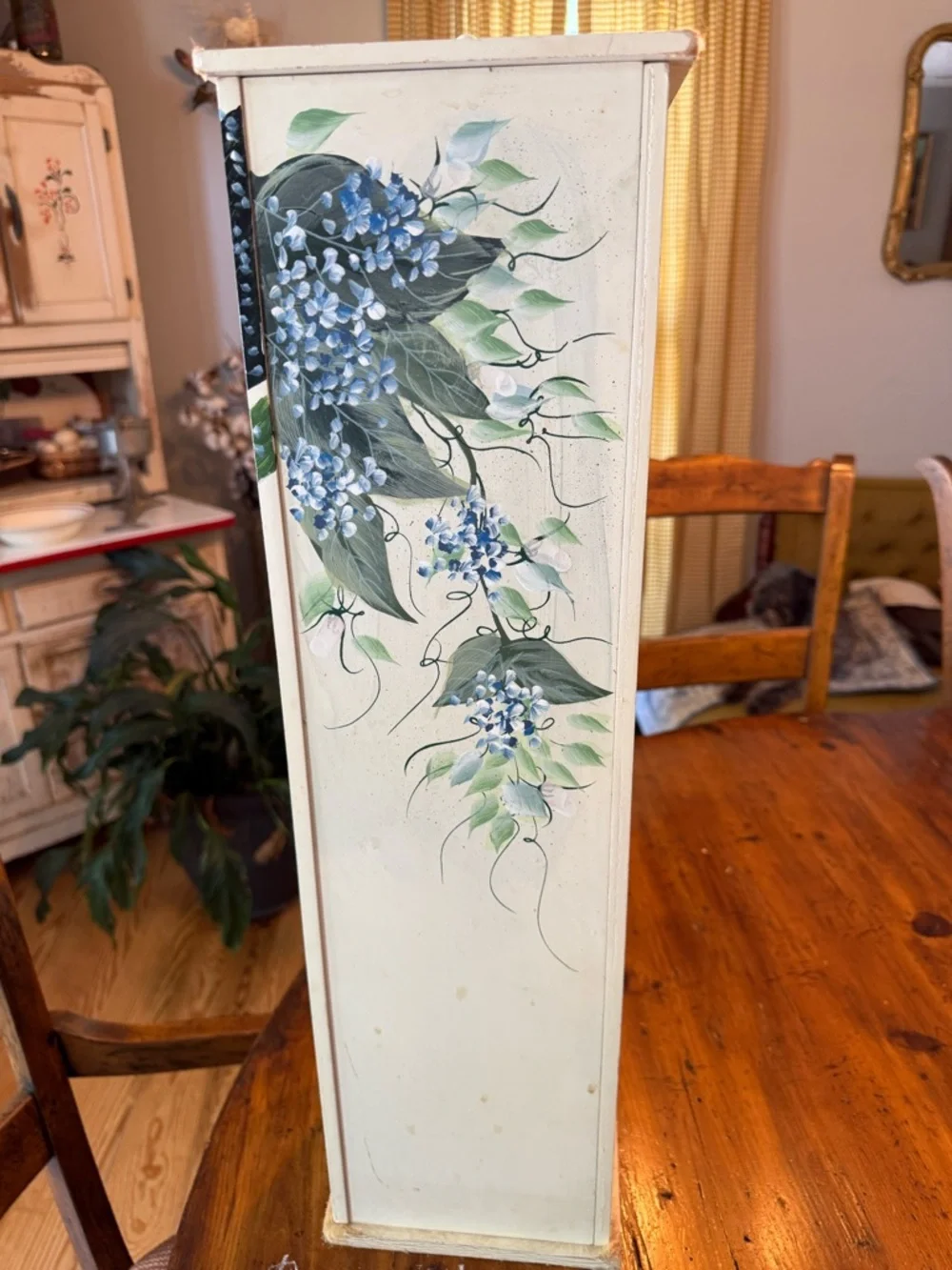 Vintage White Heart Cutout Tissue Holder with Hand-Painted Blue Floral Design